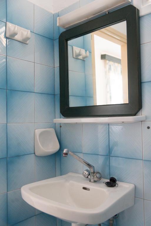 Sunset Apartments Малиа Екстериор снимка